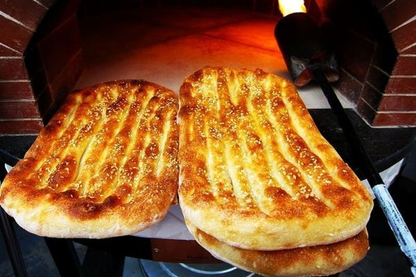 قیمت نان گران و یارانه ای می شود؟