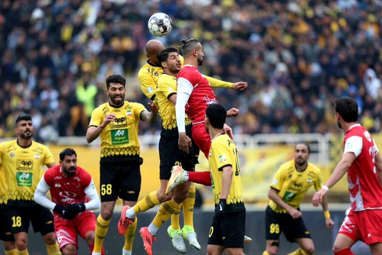 پرسپولیس اولین جام را از دست داد؛خذف سرخ ها مقابل سپاهان