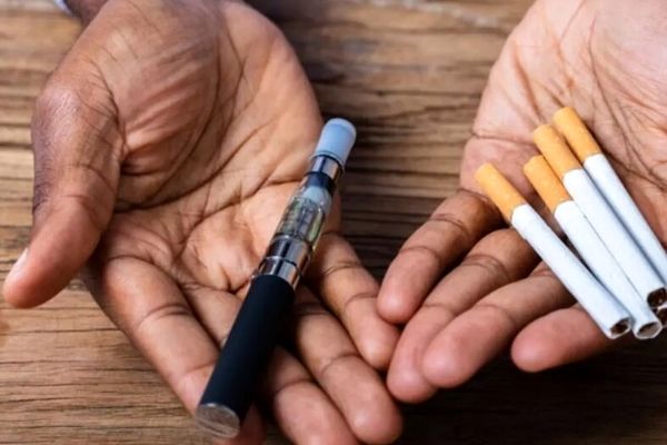 هشدار:ویپ از سیگار بدتر ، سیگار از ویپ بدتر