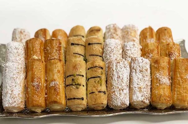 طرز تهیه شیرینی کرمدار مجلسی برای عید / کمتر از 30 دقیقه این شیرینی خوشمزه را درست کن 