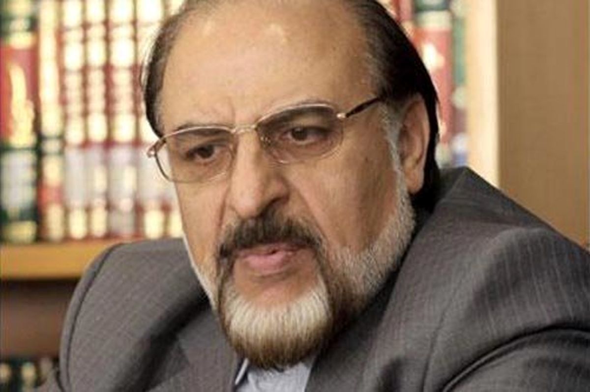 حسین انواری: تندروها و کُندروها زمان سختی به منافع شخصی می‌نگرند