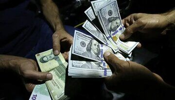 قیمت دلار امروز یکشنبه ۷ دی ۱۴۰۴