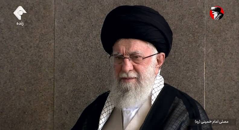 پیام تسلیت رهبر انقلاب به کارگردان مشهور