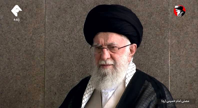 پیام تسلیت رهبر انقلاب به کارگردان مشهور