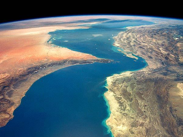 آیا ایران تنگه هرمز رو می بنده؟