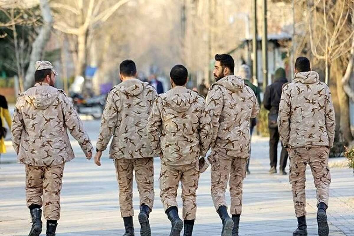 خبر خوش دولت برای سربازان در شب عید |  میزان مرخصی عید سربازان مشخص شد