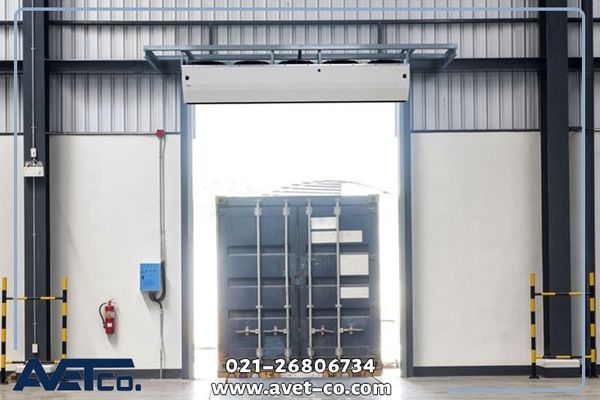 فروش پرده هوا، داکت اسپلیت و VRF با کیفیت رزنبرگ در اوت

