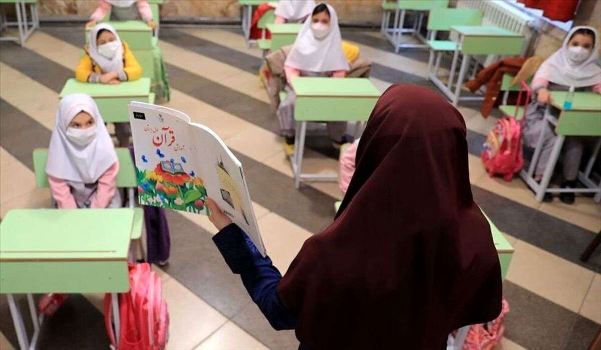 واریز فوق العاده دولت برای معلمان از این تاریخ | خبر خوش برای معلمان در راه است