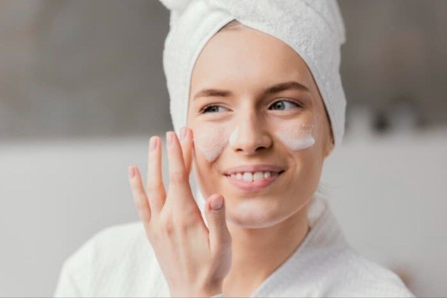 استفاده از کرم ضدآفتاب را جدی بگیرید! + علت
