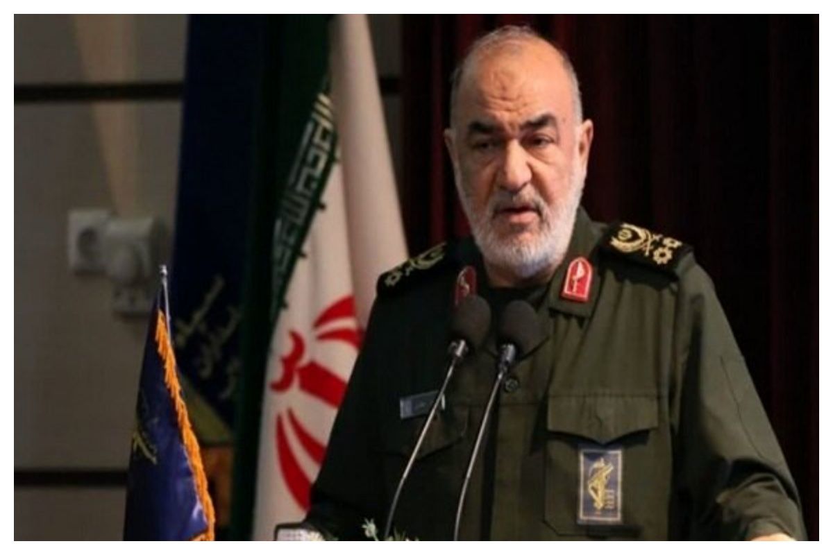 فرمانده کل سپاه پیام صادر کرد