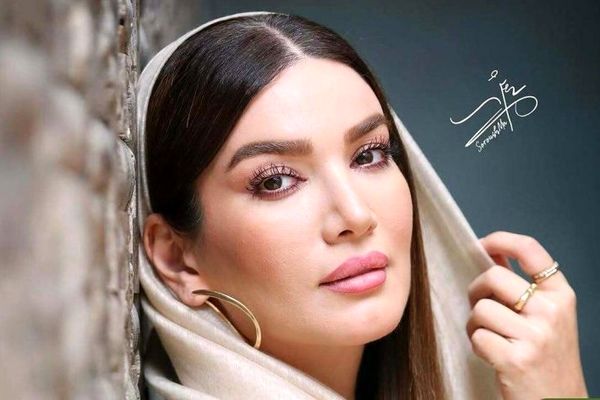 عشوه‌های متین ستوده غوغا کرد + فیلم