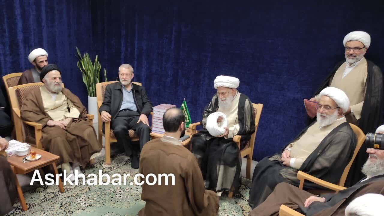 پسر علی لاریجانی آخوند شد + عکس