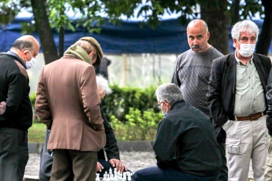 واریز 650.000.000 میلیون تومان پاداش به حساب بازنشستگان