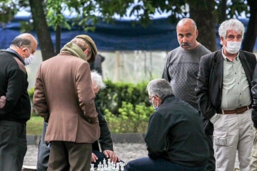 واریز 650.000.000 میلیون تومان پاداش به حساب بازنشستگان