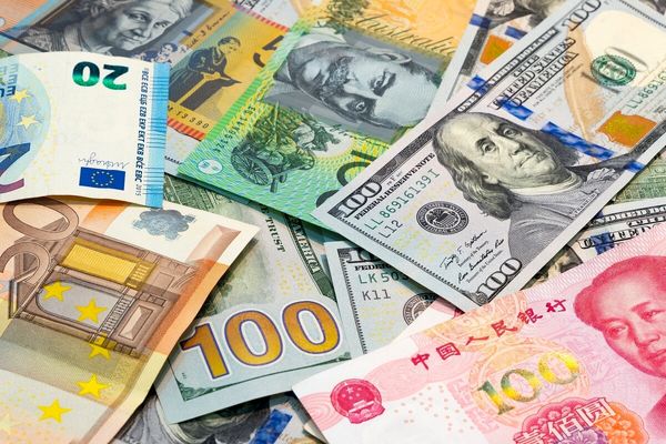 قیمت دلار سه شنبه 30 اردیبهشت 1404