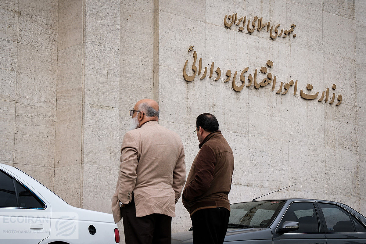 جدیدترین خبر از واردات و عرضه بنزین سوپر